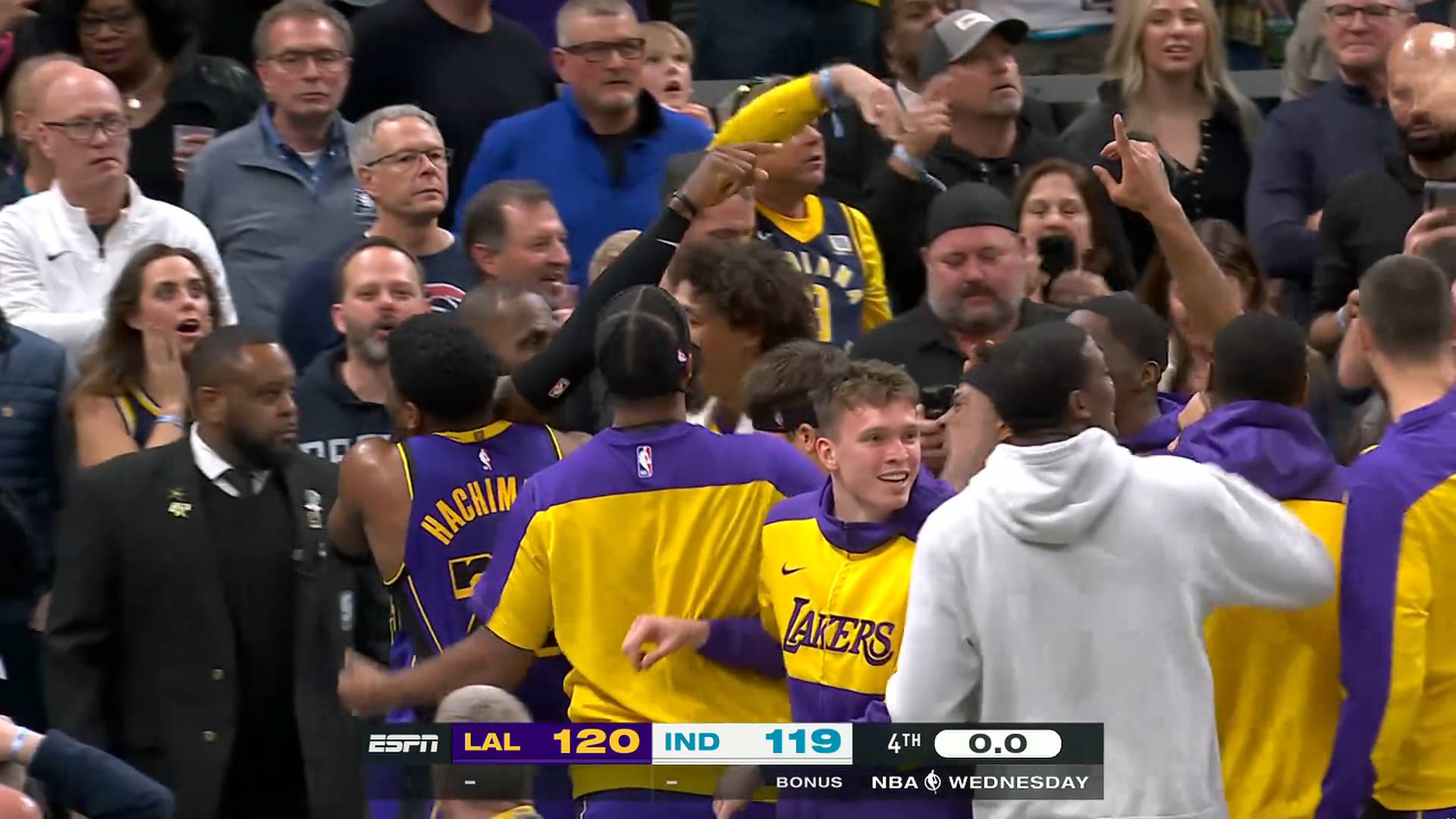 米兰体育网页版入口-柏林联合队长上演绝杀，全队庆祝胜利的简单介绍