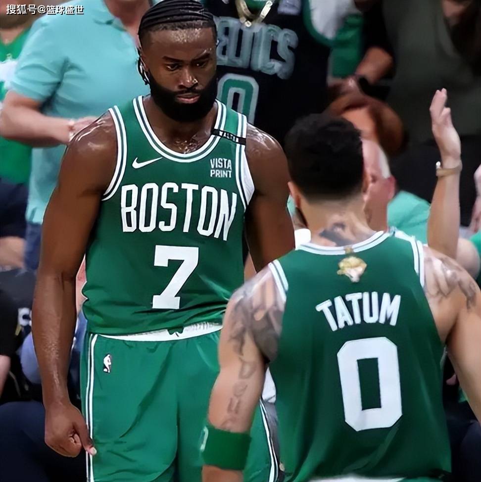 米兰体育娱乐-凯尔特人球员在季后赛中发挥关键作用