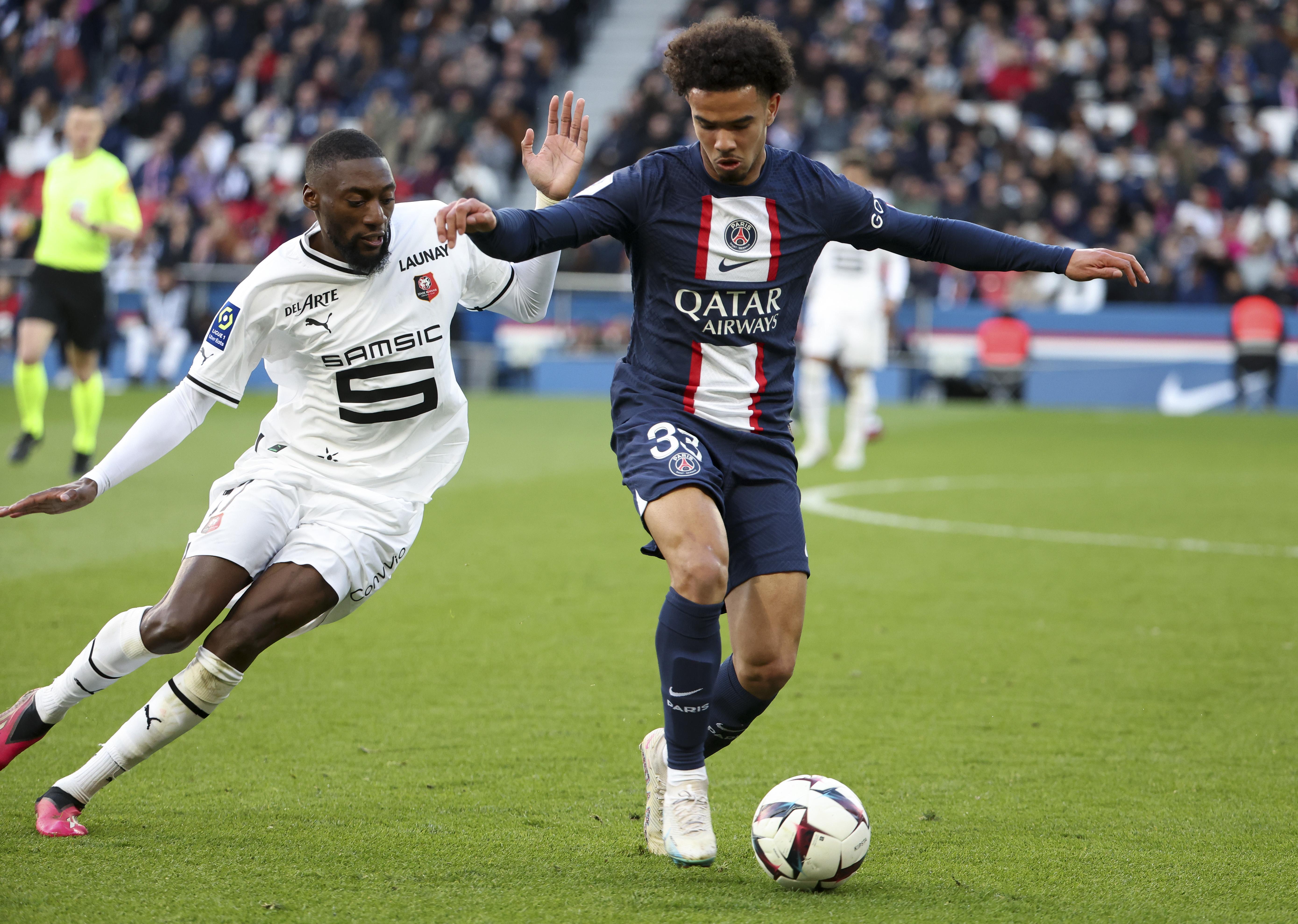 米兰体育培训-包含埃瓦尔客场击败对手,展现实力的词条