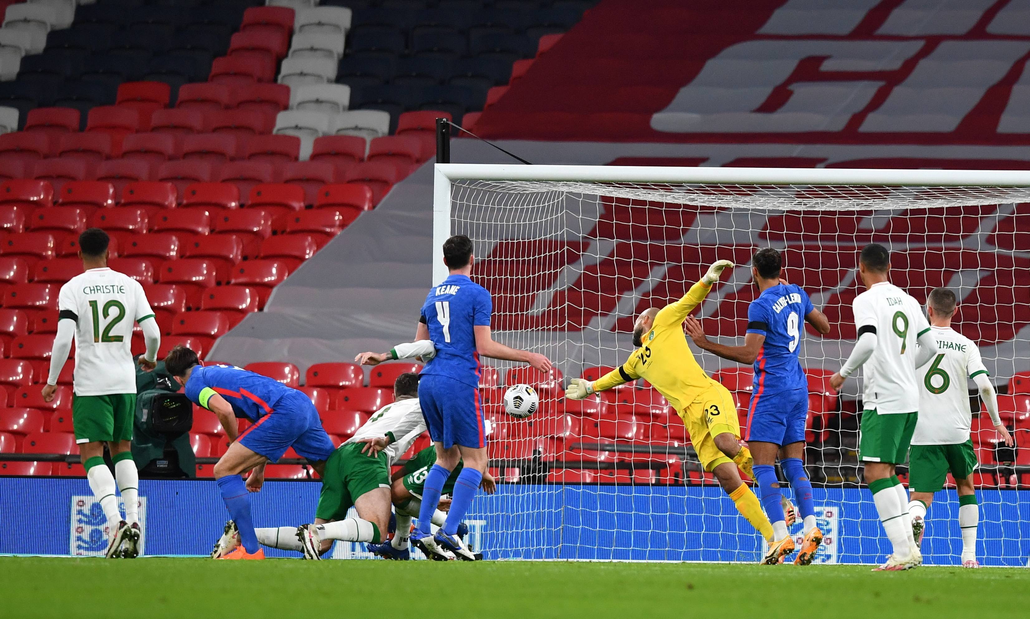 米兰体育在线-足球世界杯预选赛，球队积极备战