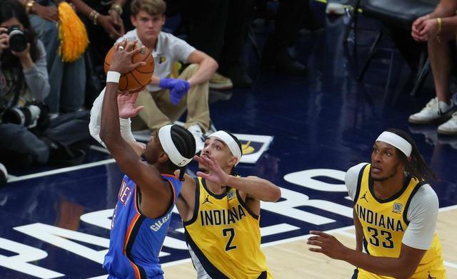 米兰体育登录-包含步行者队全队球员掀起进攻狂潮，连续两场比赛超过120分得分的词条