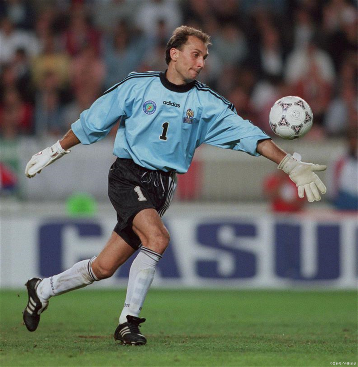 米兰体育视频-关于欧塞尔主场大胜尼斯,提升积分榜排名的信息