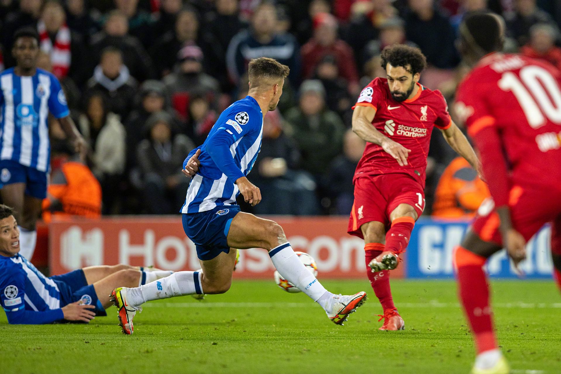 米兰体育网站入口-关于利物浦客场战平波尔图，双方小组出线形势明朗的信息