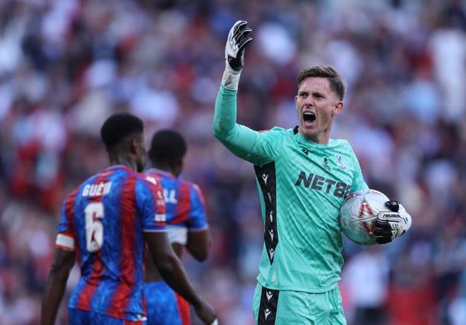 米兰体育官网app-包含里昂连续胜利，法甲争冠形势越发稳定的词条