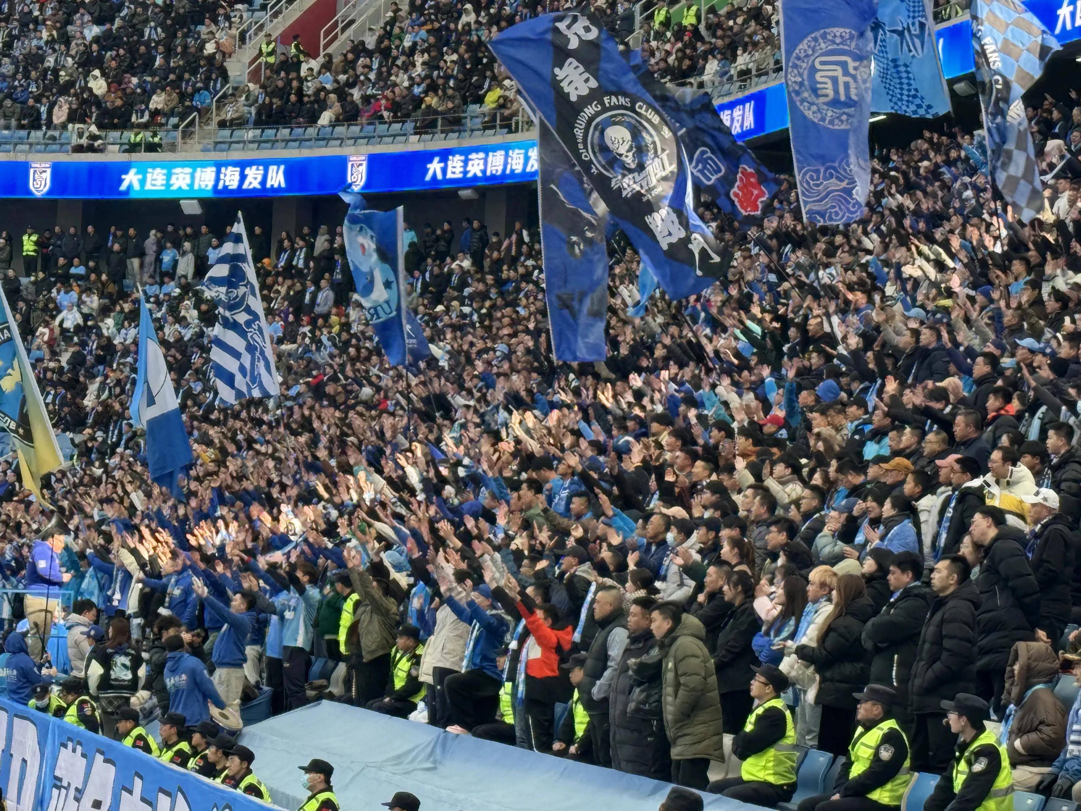 米兰体育平台-中超球队外援表现低迷，真能带领球队逆境的简单介绍