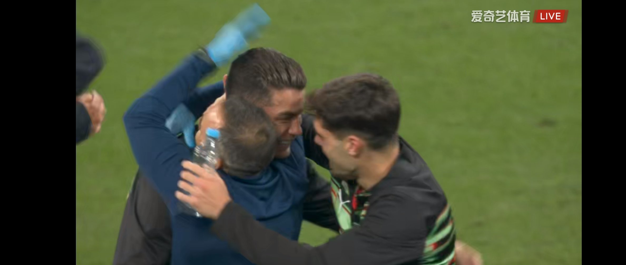 米兰体育app-葡萄牙告负,欧洲杯冠军遭逢挫折