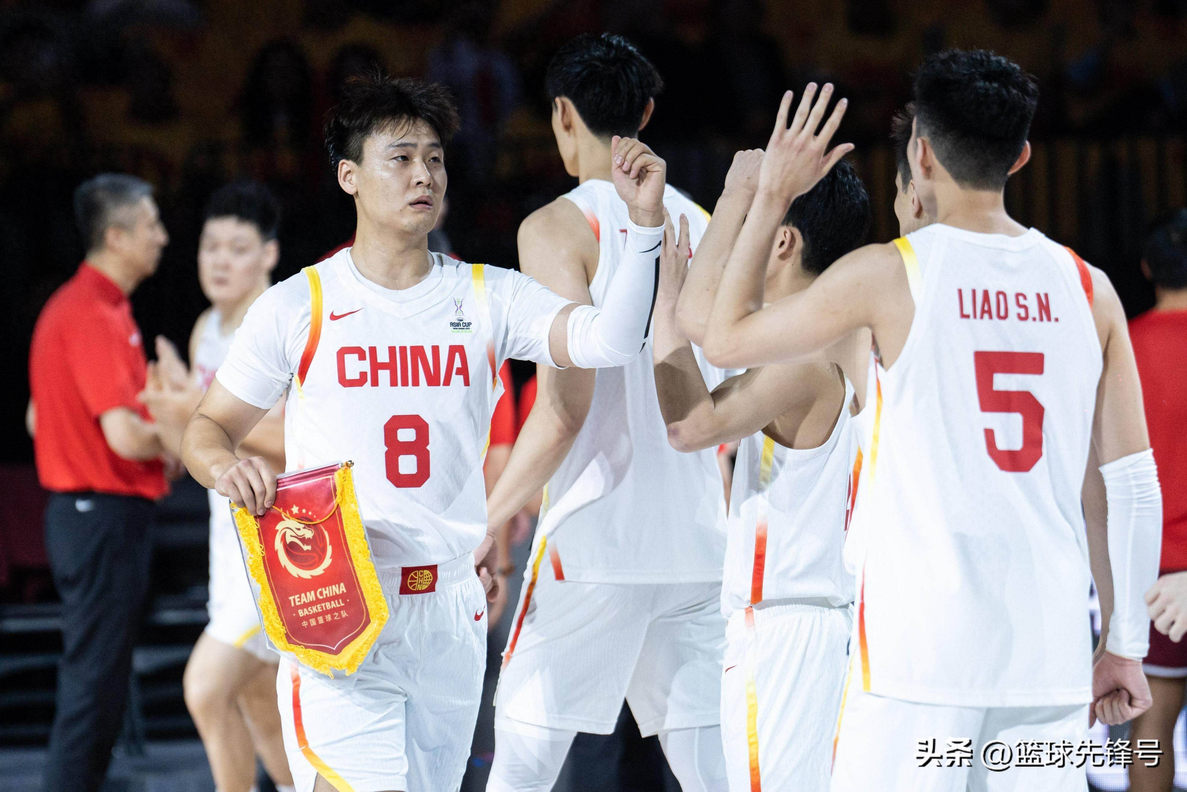 米兰体育下载-热门球队在比赛中力压对手取得压倒性胜利的简单介绍