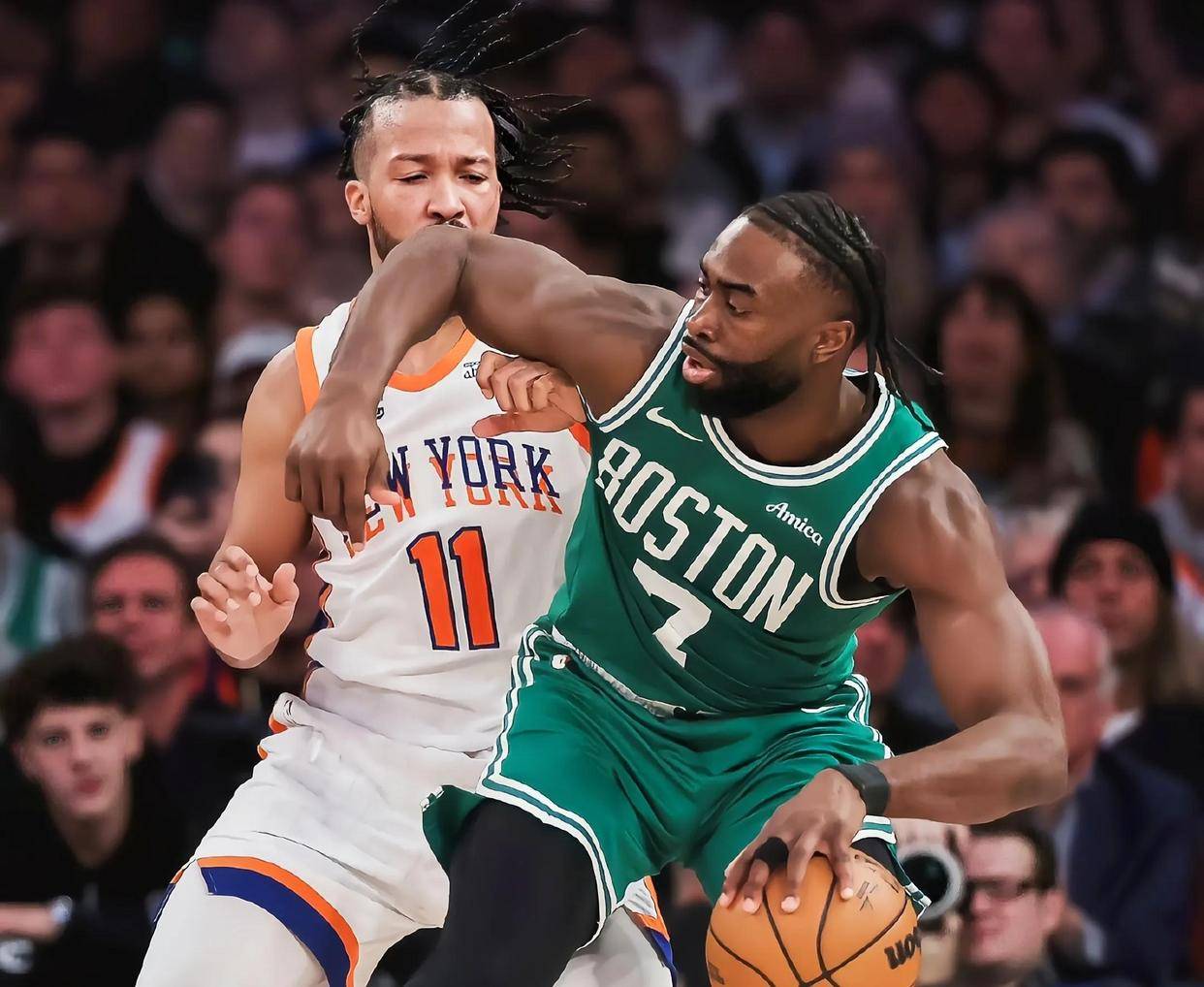 米兰体育注册-活塞不敌凯尔特人，遭遇两连败