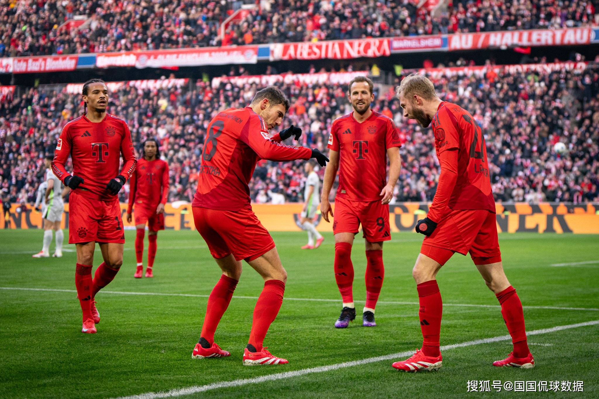 米兰体育馆-利物浦憾失拜仁，惋惜告别欧冠战团！的简单介绍